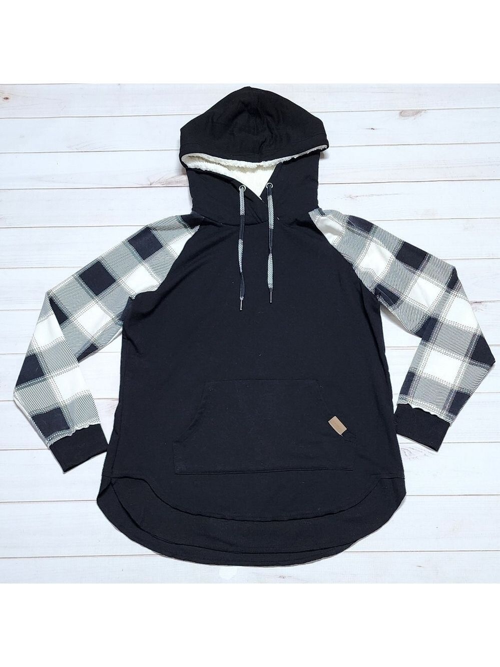 Maurices Homeward Plaid Sleeve Fleece Hoodie Size Small - New Without Tags